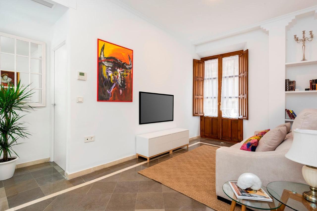 Sagrado Corazon Apartment กรานาดา ภายนอก รูปภาพ